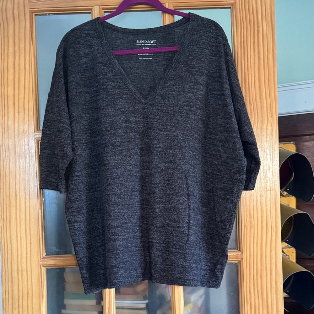 Torrid Charcoal Gray Women's Sweater - Crew Neck